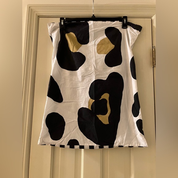 Pottery Barn Teen Full Bed Duvet Cover, 6 Set Pillow Shams Set,Bedskirt 18” drop - Picture 6 of 12